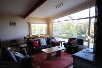 Fairways Close - Melbourne Tourism 6