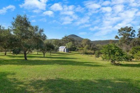Howes Valley Hideaway Your Escape To The Wilderness - Melbourne Tourism 6