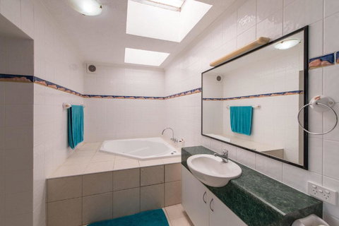 4 Mooloomba - Melbourne Tourism 5