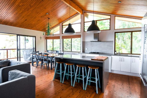 Beach Buoys - Melbourne Tourism 3