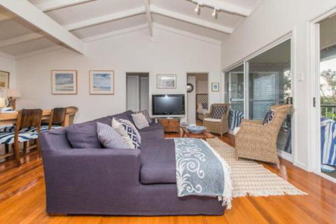 12 Merinda Crescent - Melbourne Tourism 3