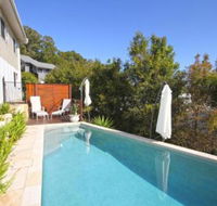 STUNNING HOME WITH SPECTACULAR VIEWS  CLOSE TO THE BEACH - Melbourne Tourism