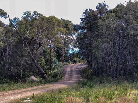 BAY Of FIRES ECO HUT Off Grid Experience At Binalong Bay - Melbourne Tourism 3