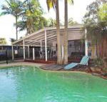 FABULOUS HOLIDAY HIDEAWAY COOLUM BEACH - Melbourne Tourism