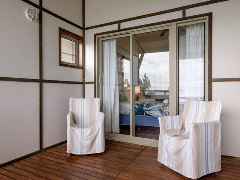 Claytons 8 - Melbourne Tourism 1