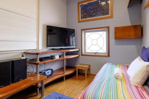 Claytons 9 - Melbourne Tourism 4