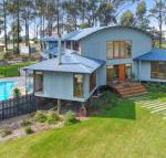 Tura Tree House - Melbourne Tourism