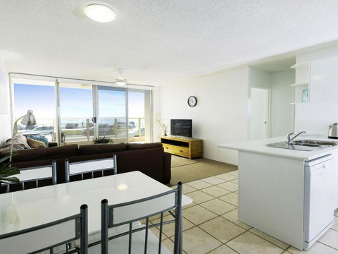 Ebbtide 2 On Main Beach! - Melbourne Tourism 4