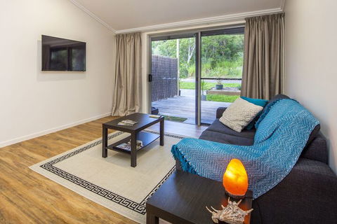Sail Rock Apartment 1 - Melbourne Tourism 5