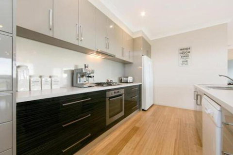 Gizmos Retreat - Melbourne Tourism 3