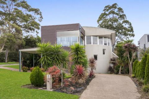 Chunar Lodge - Melbourne Tourism 0