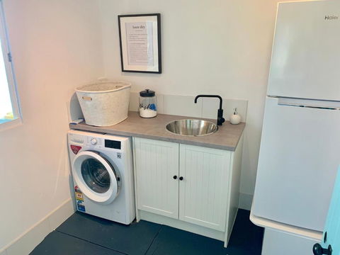 Yaringa Cottage...by The Sea - Melbourne Tourism 1