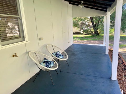 Yaringa Cottage...by The Sea - Melbourne Tourism 5