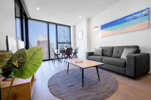 Charming Gem In Center Melbourne