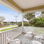 BEACHSIDE GETAWAY DROMANA - Melbourne Tourism 0
