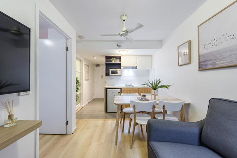WOW Apartment On Flinders - Melbourne Tourism 5