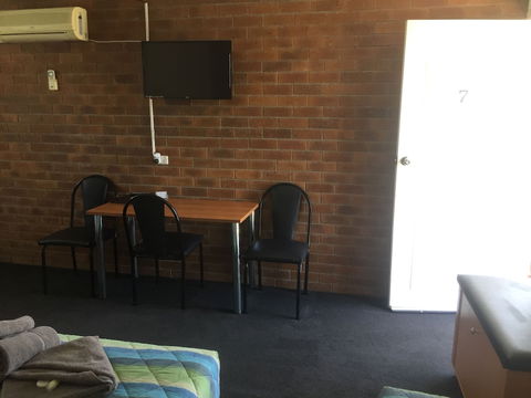 Millmerran Motel - Melbourne Tourism 5