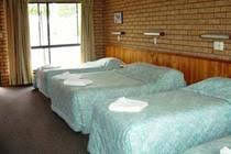 ECONO LODGE BAYVIEW - Melbourne Tourism 0