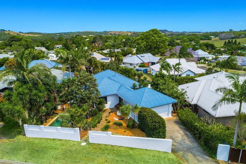 Bangalow Palms - Melbourne Tourism 2