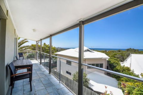Unit 3 At 4 Pelican Street, Peregian Beach, Noosa Shire - Melbourne Tourism 0