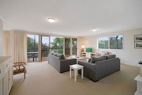 Kingsview - 1/54 Kingfisher Drive - Melbourne Tourism 3
