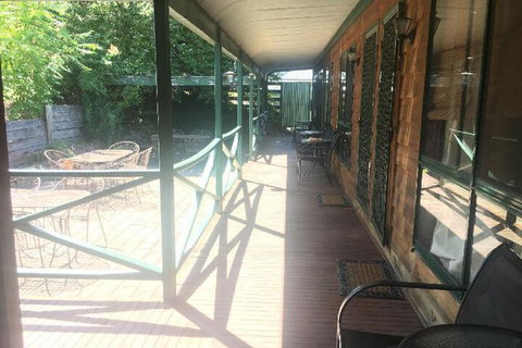 4 Bears Motel - Melbourne Tourism 6