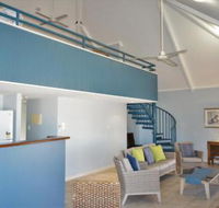 Osprey Holiday Village Unit 114 Gorgeous 3 Bedroom Holiday Villa with a Pool in the Complex - Melbourne Tourism