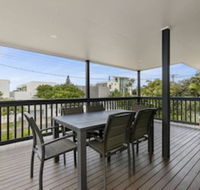 Sundance Pet Friendly Beach House in Peregian 59 Lorikeet Drive - Melbourne Tourism