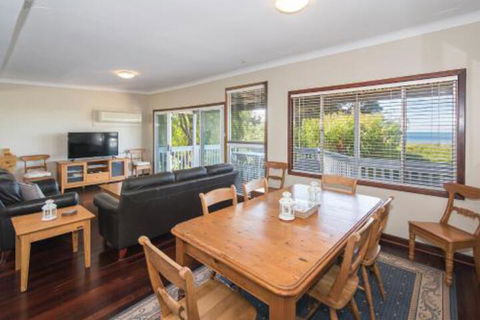 Bay Vista - Melbourne Tourism 7