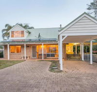 Country Cottage - Melbourne Tourism