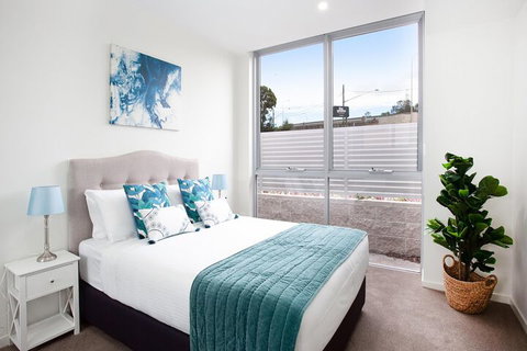 GOLF LOVERS RETREAT-hosted By L'Abode - Melbourne Tourism 6