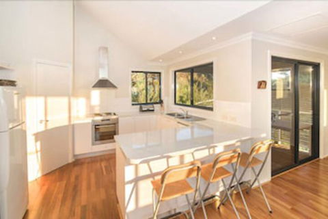Jay's Beach House - Melbourne Tourism 7