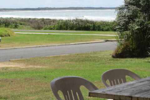Jen's Beach House - Melbourne Tourism 2