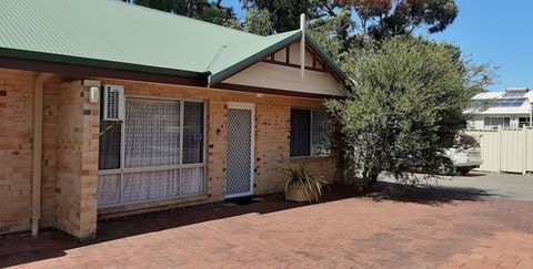 Unit 6 Middleton Mews - Melbourne Tourism 6