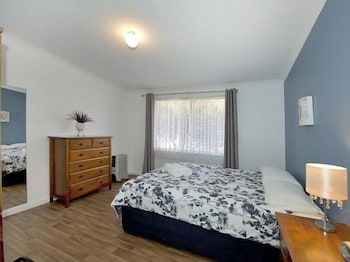 Unit 6 Middleton Mews - Melbourne Tourism 2