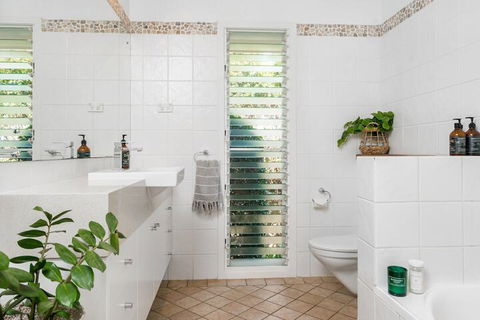 A PERFECT STAY - Byron's Brae - Melbourne Tourism 6