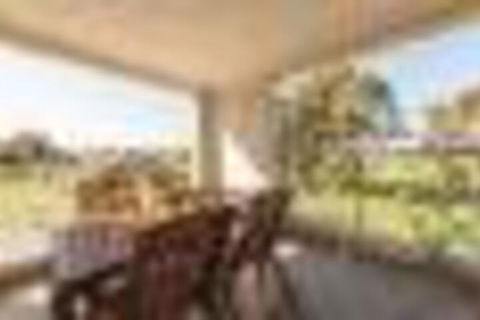 Lakeview Apartments Suite 17 - Melbourne Tourism 4