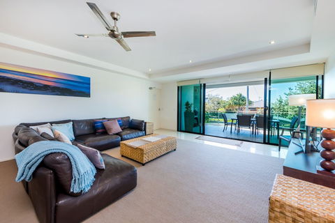 Peregian On The Beach - 5/31 Lorikeet Drive - Melbourne Tourism 1