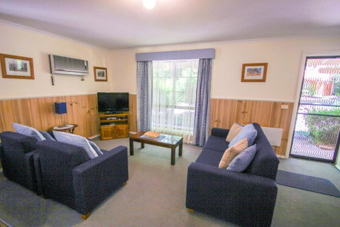 Amber Cottage - Melbourne Tourism 4