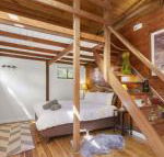 BLUE APPLE LODGE - Melbourne Tourism