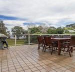 Castaways 36 Cromarty Road Beachfront house - Melbourne Tourism