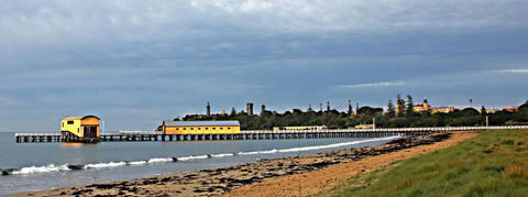 QPO QUEENSCLIFF - Melbourne Tourism 1
