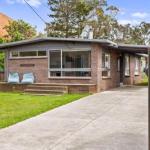 BADENOCH - Melbourne Tourism 0