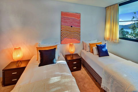 Waves 3 Luxury 3 Bedroom - Melbourne Tourism 2