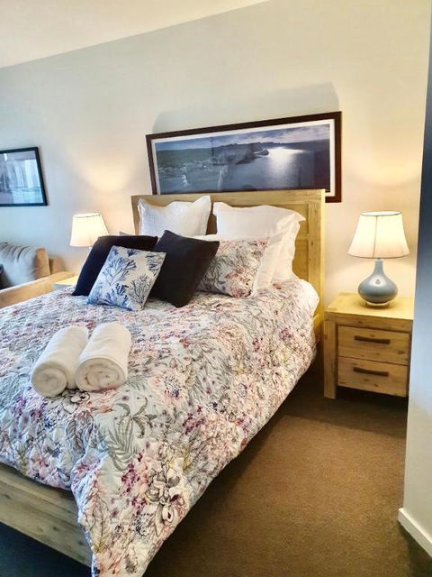FAMILY ISLAND GETAWAY BEACHFRONT APARTMENT - Melbourne Tourism 6