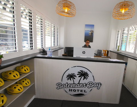 Batemans Bay Hotel - Melbourne Tourism 5