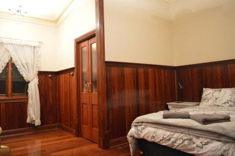 Gargoyle Lodge - Melbourne Tourism 0