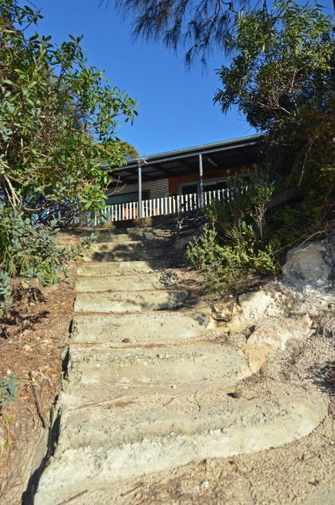 CDC 625 Beach House - Melbourne Tourism 2