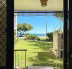 Dolphin View on South Esplanade - Melbourne Tourism