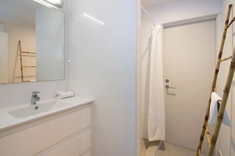 Pegasus Apartments - Melbourne Tourism 5